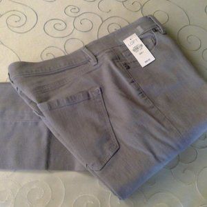 ANN TAYLOR LOFT Modern Straight Jeans
